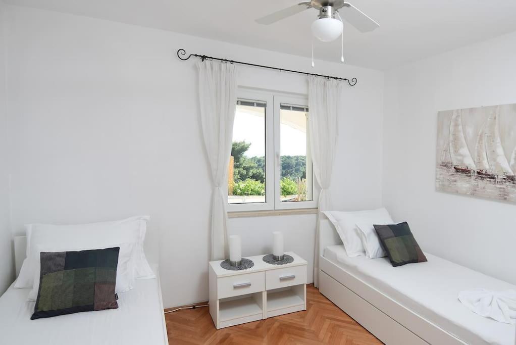 Appartamento Wave N' Sea With A Private Pool *