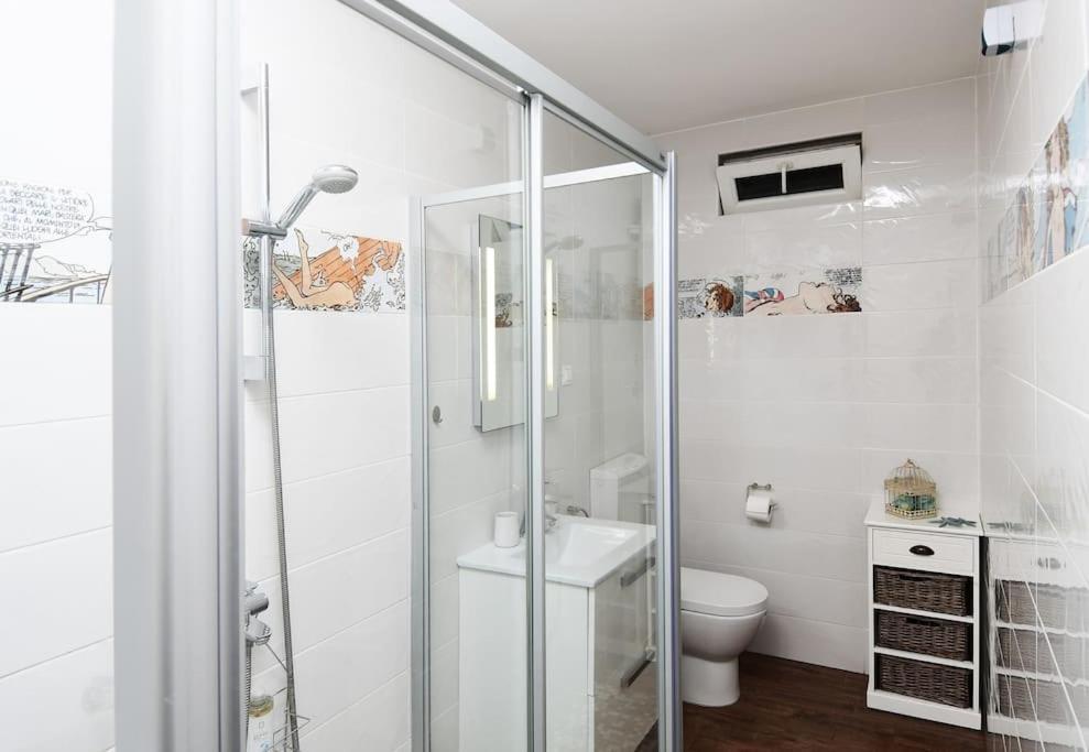 Wave N' Sea With A Private Pool Appartamento