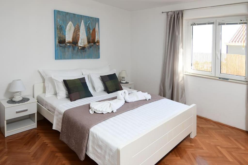 Wave N' Sea With A Private Pool * Ragusa