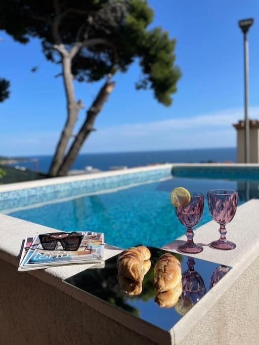 Wave N' Sea With A Private Pool Appartamento *